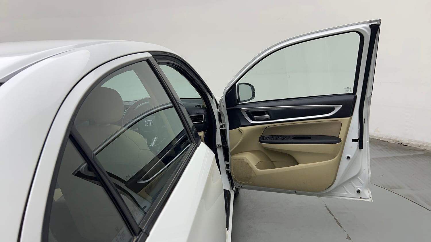 Used 2024 honda Amaze 2nd Generation VX 1.2 Petrol CVT Petrol Automatic interior RIGHT FRONT DOOR OPEN VIEW