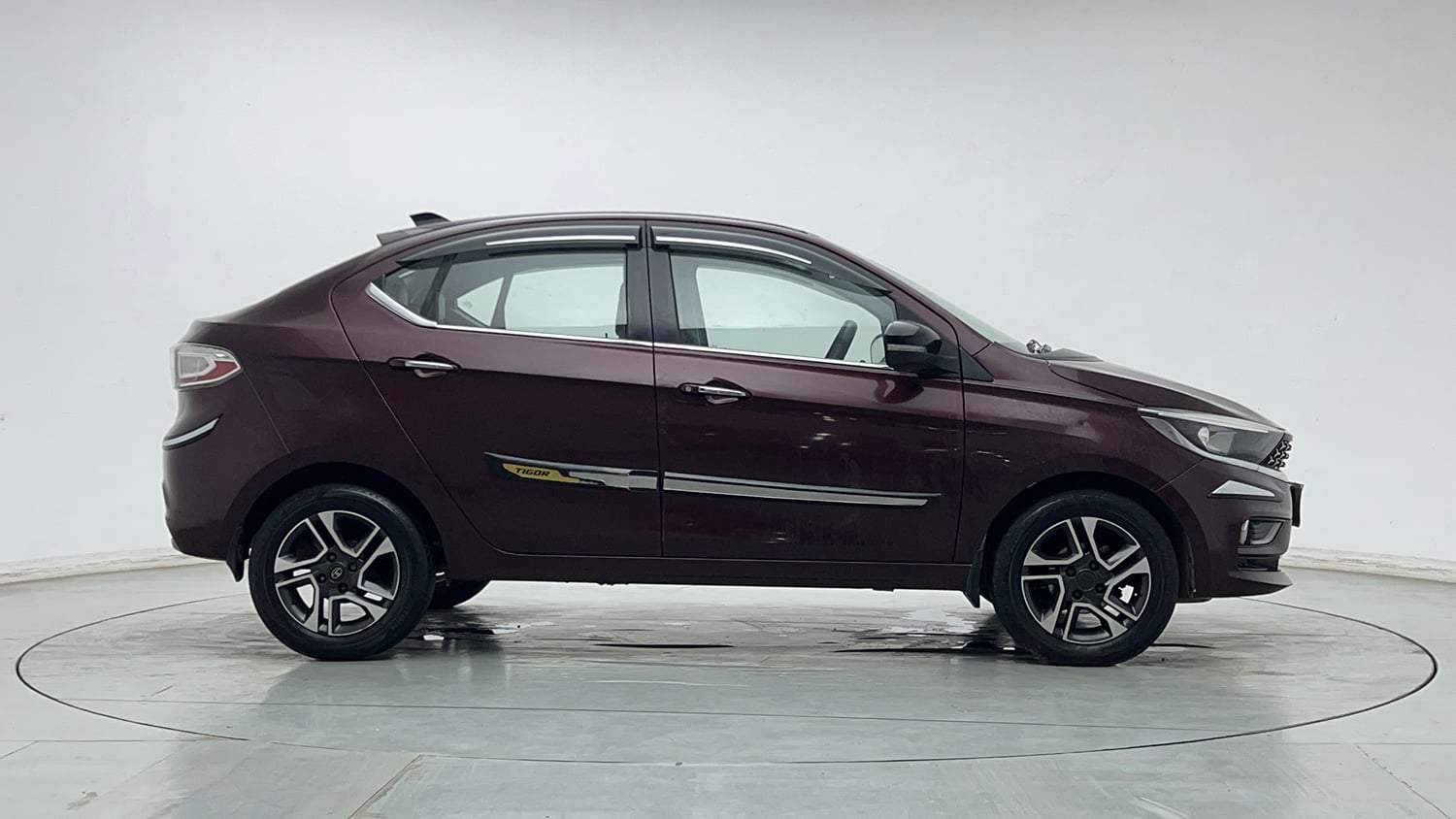 Used 2021 Tata Tigor XZA Plus Petrol Automatic exterior RIGHT SIDE VIEW