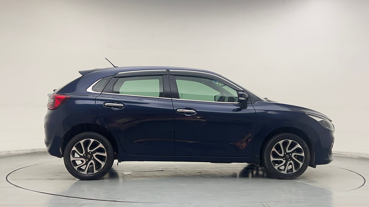 Used 2022 Maruti Suzuki Baleno Alpha Petrol Manual exterior RIGHT SIDE VIEW