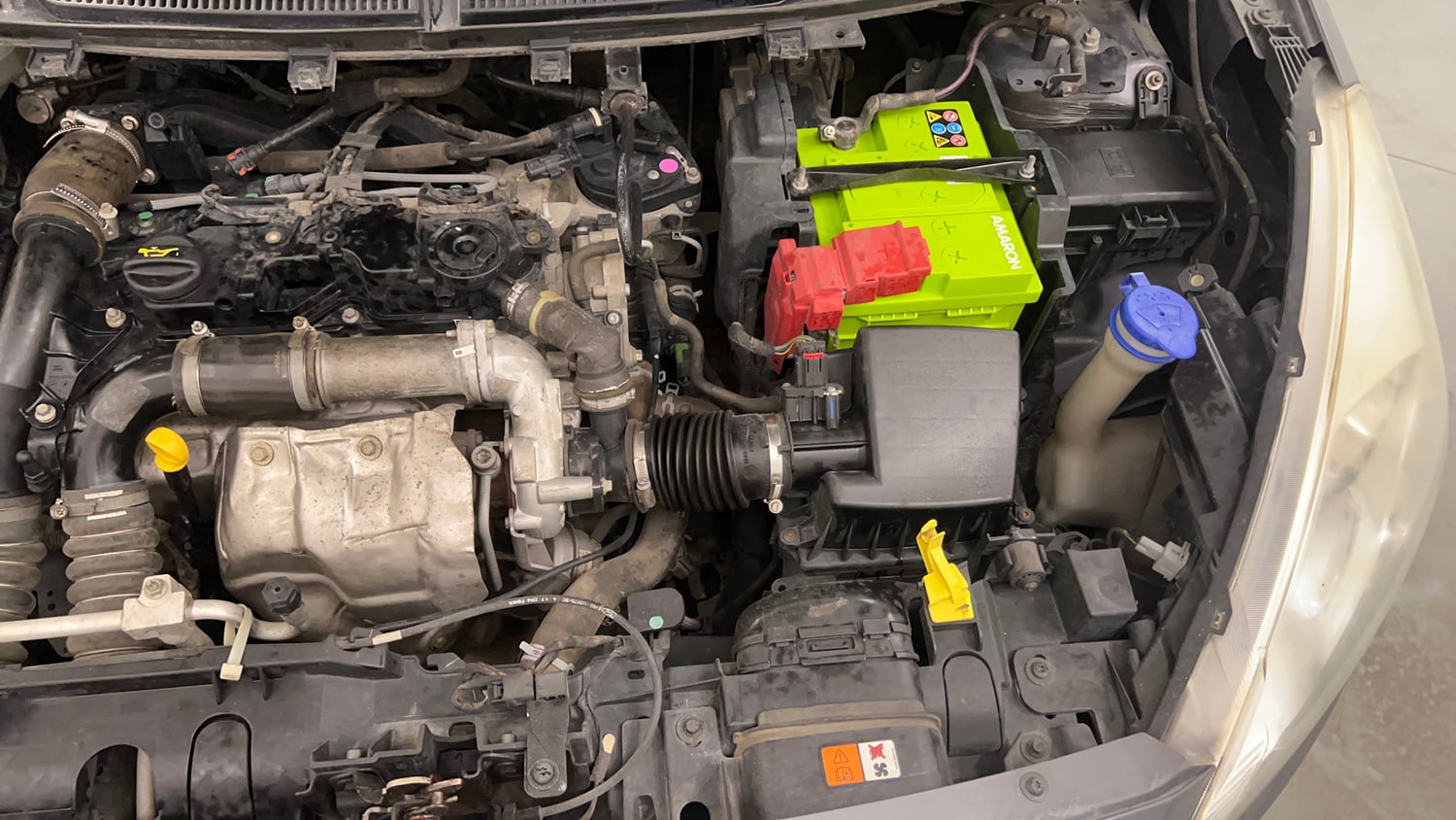 Used 2017 Ford Figo Aspire Titanium1.5 TDCi Diesel Manual engine ENGINE LEFT SIDE VIEW