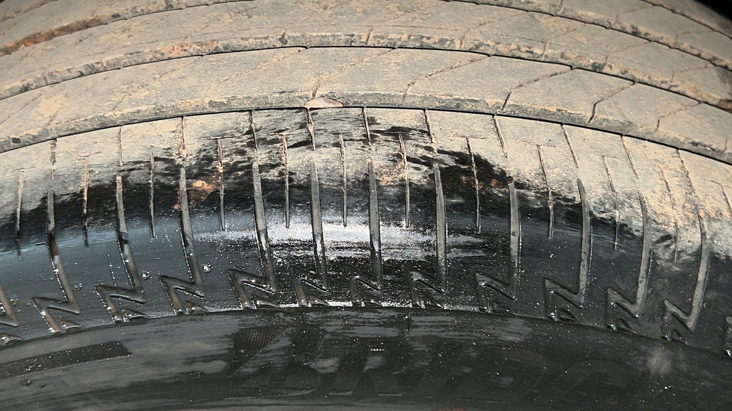 Used 2023 Honda Elevate VX MT Petrol Manual tyres LEFT REAR TYRE TREAD VIEW
