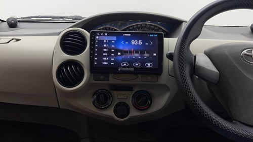 Used 2015 Toyota Etios V Petrol Manual interior MUSIC SYSTEM & AC CONTROL VIEW