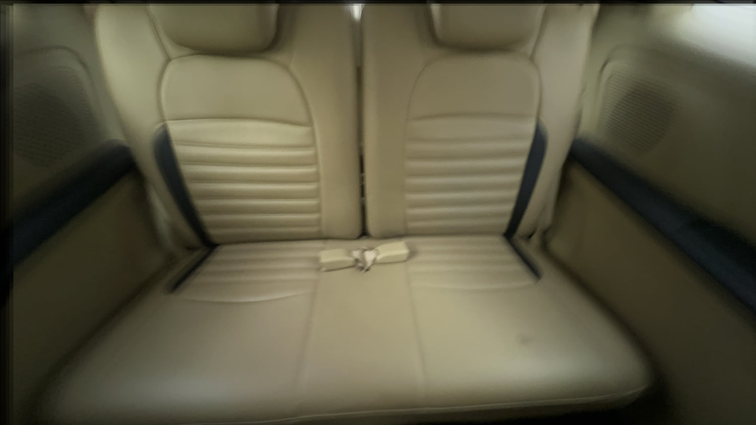 Used 2014 Honda Mobilio V Petrol Petrol Manual interior THIRD ROW SEAT