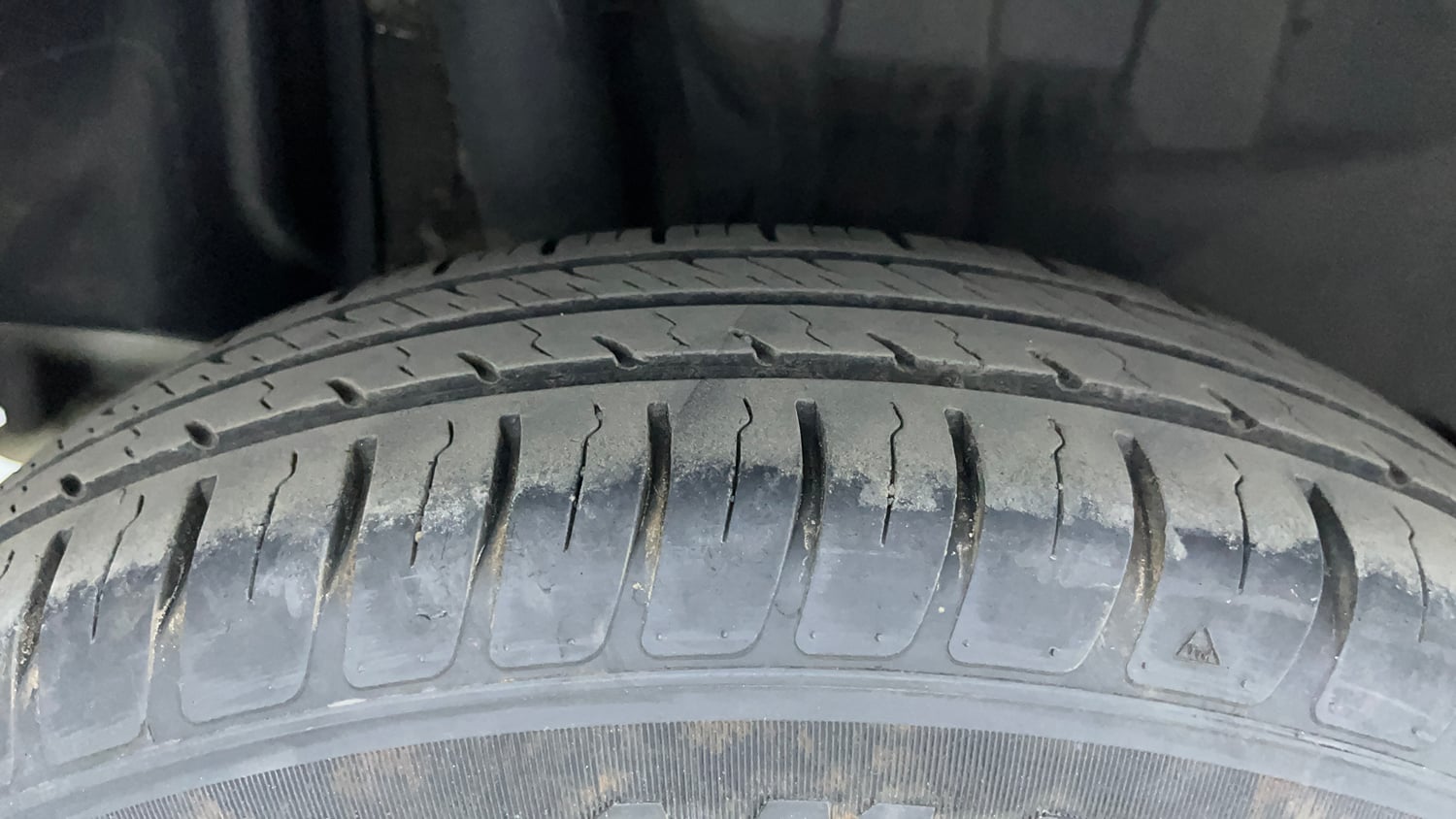 Used 2021 Maruti Suzuki Swift VXi Petrol Manual tyres RIGHT REAR TYRE TREAD VIEW