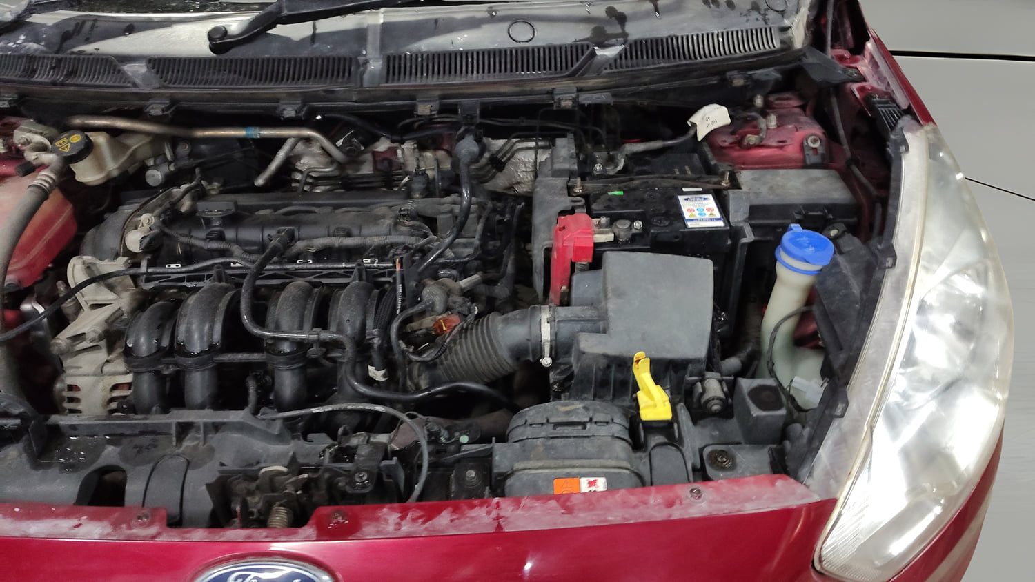Used 2016 Ford Figo Aspire Titanium 1.2 Ti-VCT Petrol Manual engine ENGINE LEFT SIDE VIEW