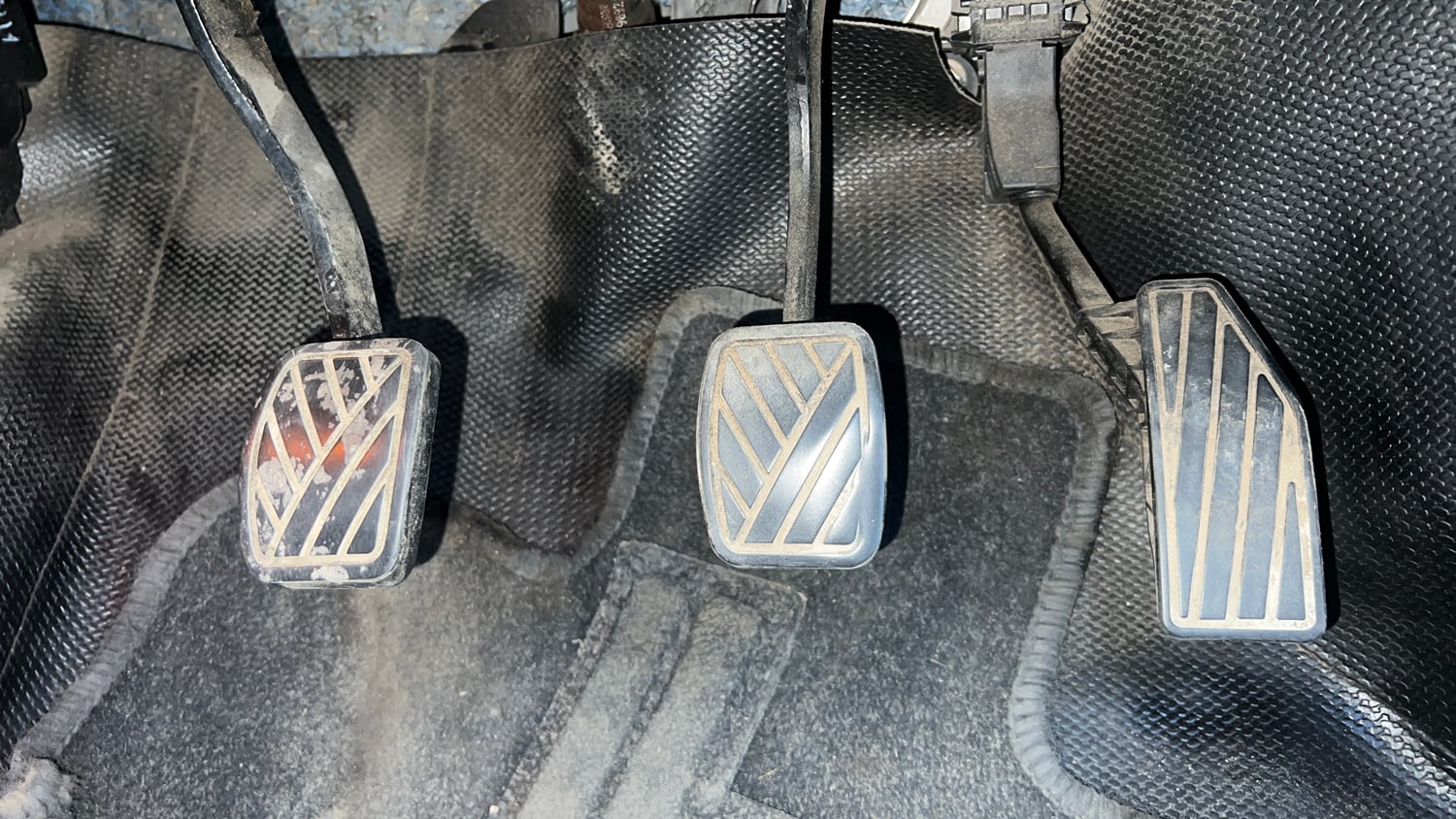Used 2021 Maruti Suzuki Baleno Zeta Petrol Manual interior PEDALS VIEW