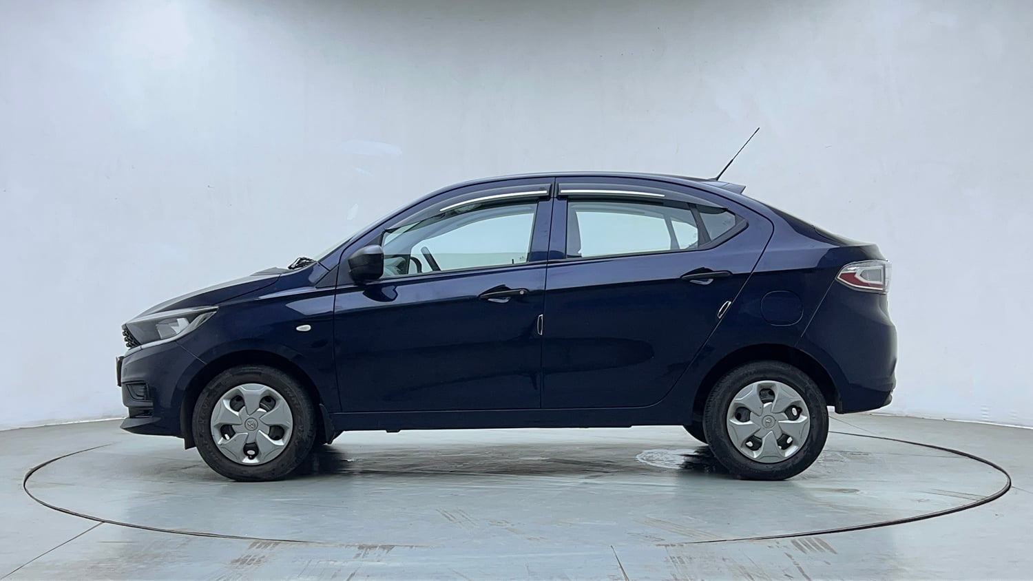 Used 2021 Tata Tigor XMA Petrol Automatic exterior LEFT SIDE VIEW