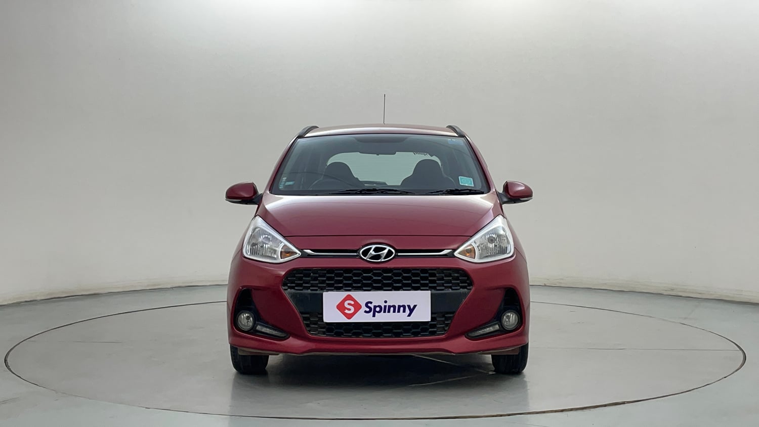 Used 2017 Hyundai Grand i10 Asta 1.2 Kappa VTVT Petrol Manual exterior FRONT VIEW