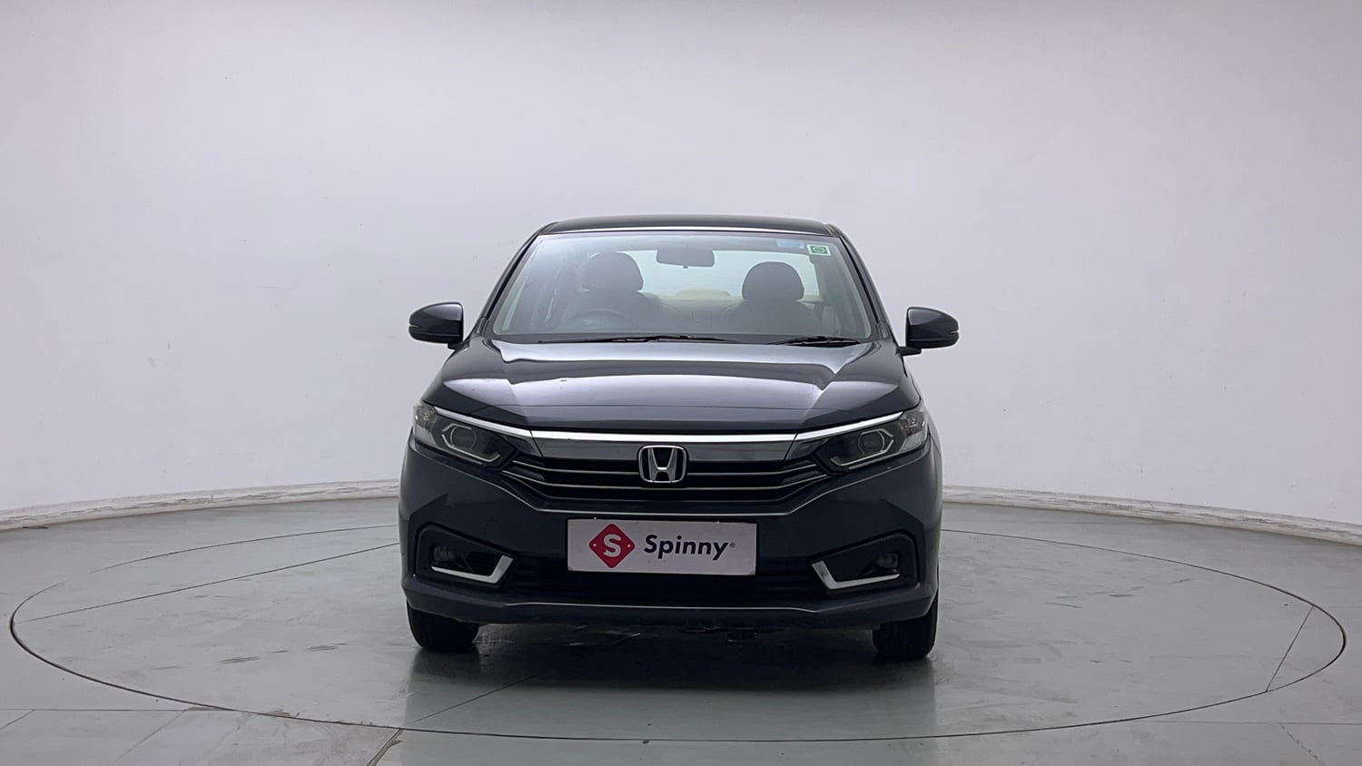 Used 2024 honda Amaze 2nd Generation VX 1.2 Petrol MT Petrol Manual exterior FRONT VIEW