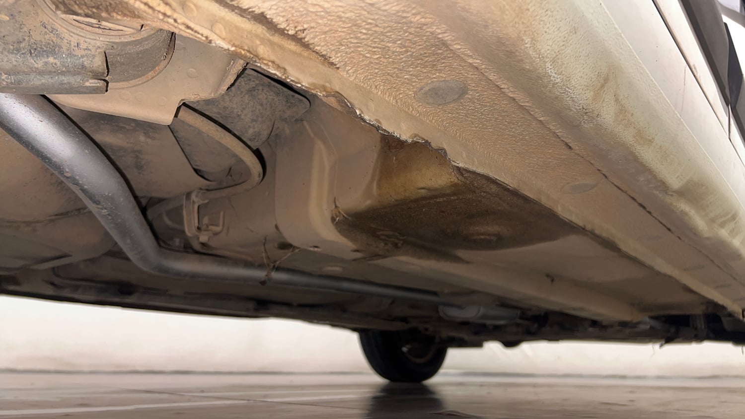 Used 2014 Hyundai Grand i10 Sportz 1.2 Kappa VTVT Petrol Manual extra REAR RIGHT UNDERBODY VIEW
