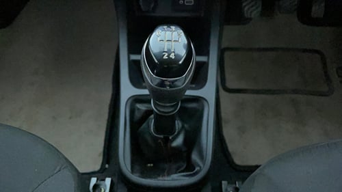 Used 2024 Renault Kwid RXT 1.0L Petrol Manual interior GEAR  KNOB VIEW