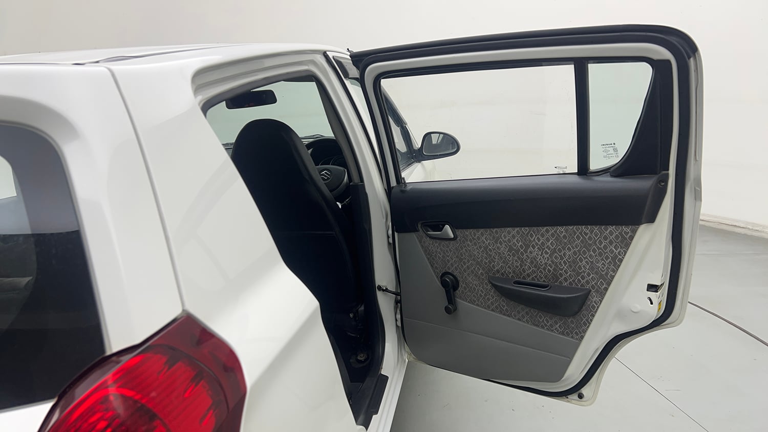 Used 2018 Maruti Suzuki Alto 800 VXi Petrol Manual interior RIGHT REAR DOOR OPEN VIEW