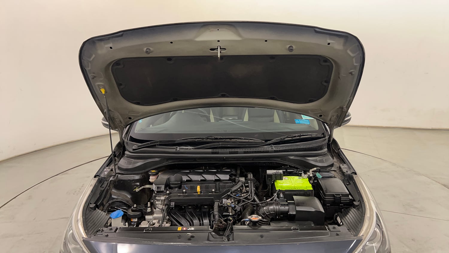 Used 2022 Hyundai Verna SX 1.5 VTVT IVT Petrol Automatic engine ENGINE & BONNET OPEN FRONT VIEW