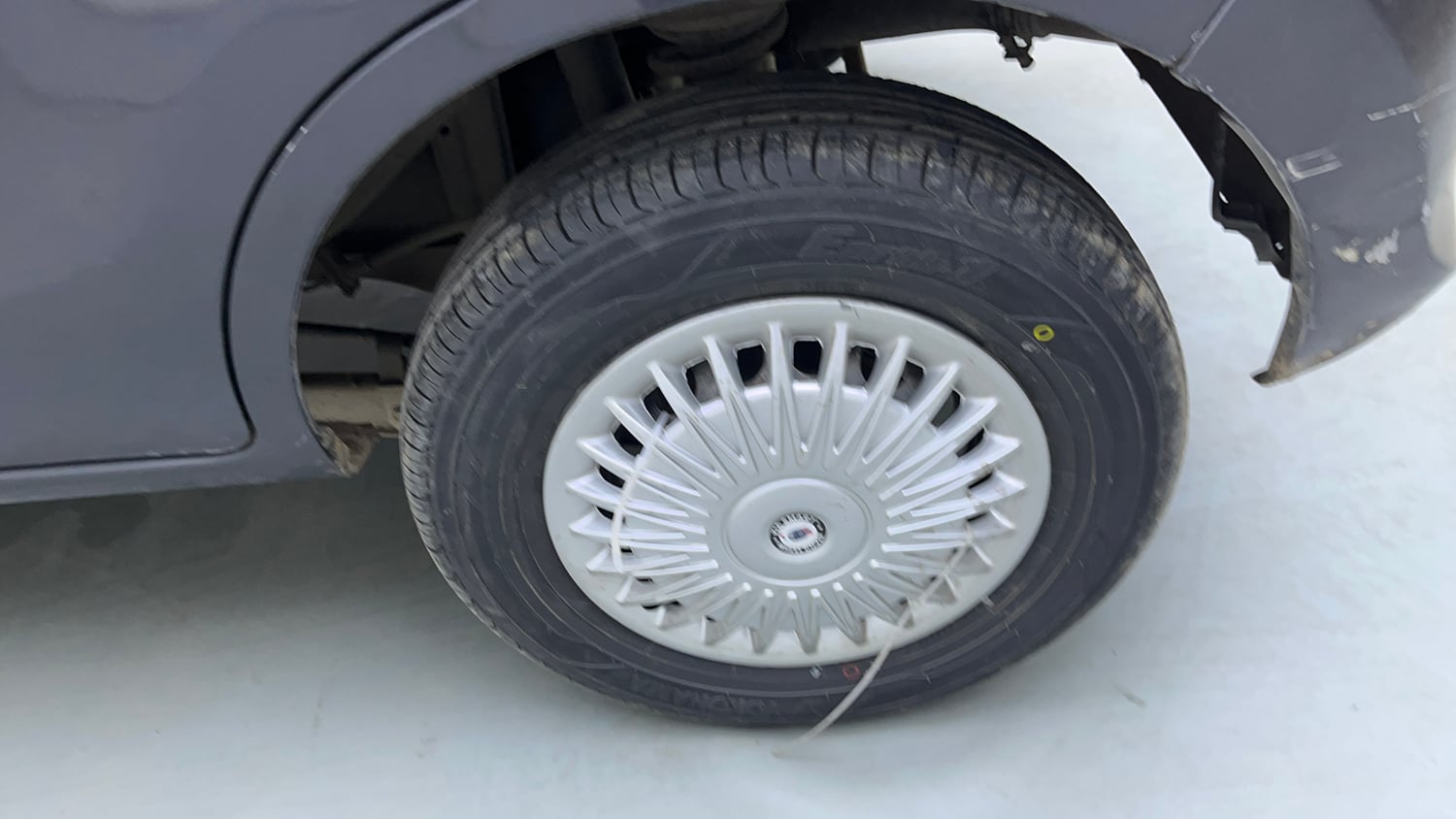 Used 2019 Maruti Suzuki Alto 800 VXi (O) Petrol Manual tyres LEFT REAR TYRE RIM VIEW