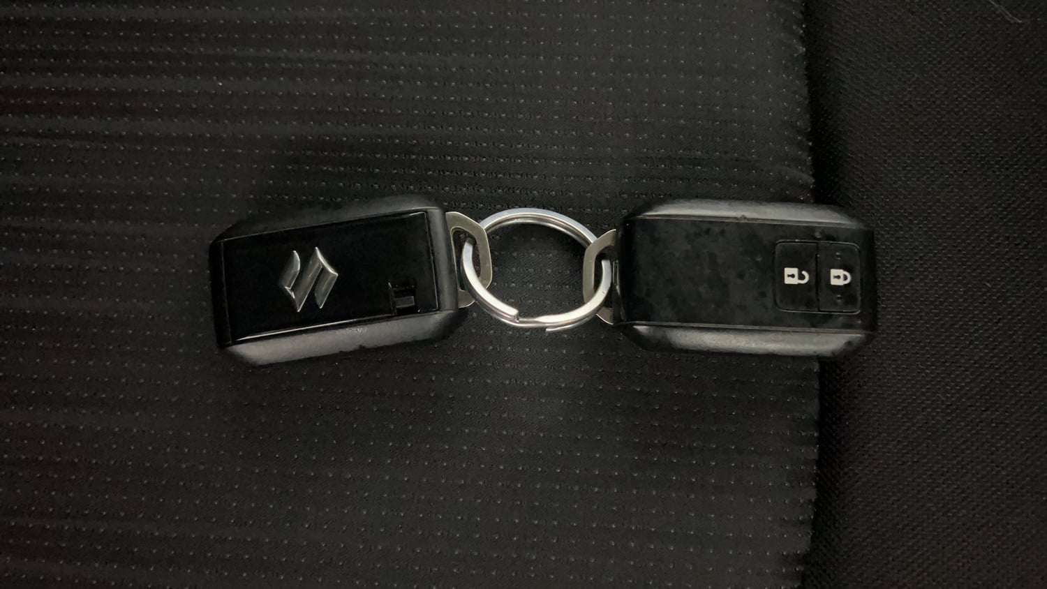 Used 2022 Maruti Suzuki Baleno Zeta AGS Petrol Automatic extra CAR KEY VIEW