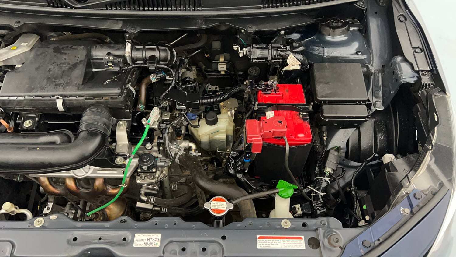 Used 2022 Maruti Suzuki Baleno Zeta AGS Petrol Automatic engine ENGINE LEFT SIDE VIEW