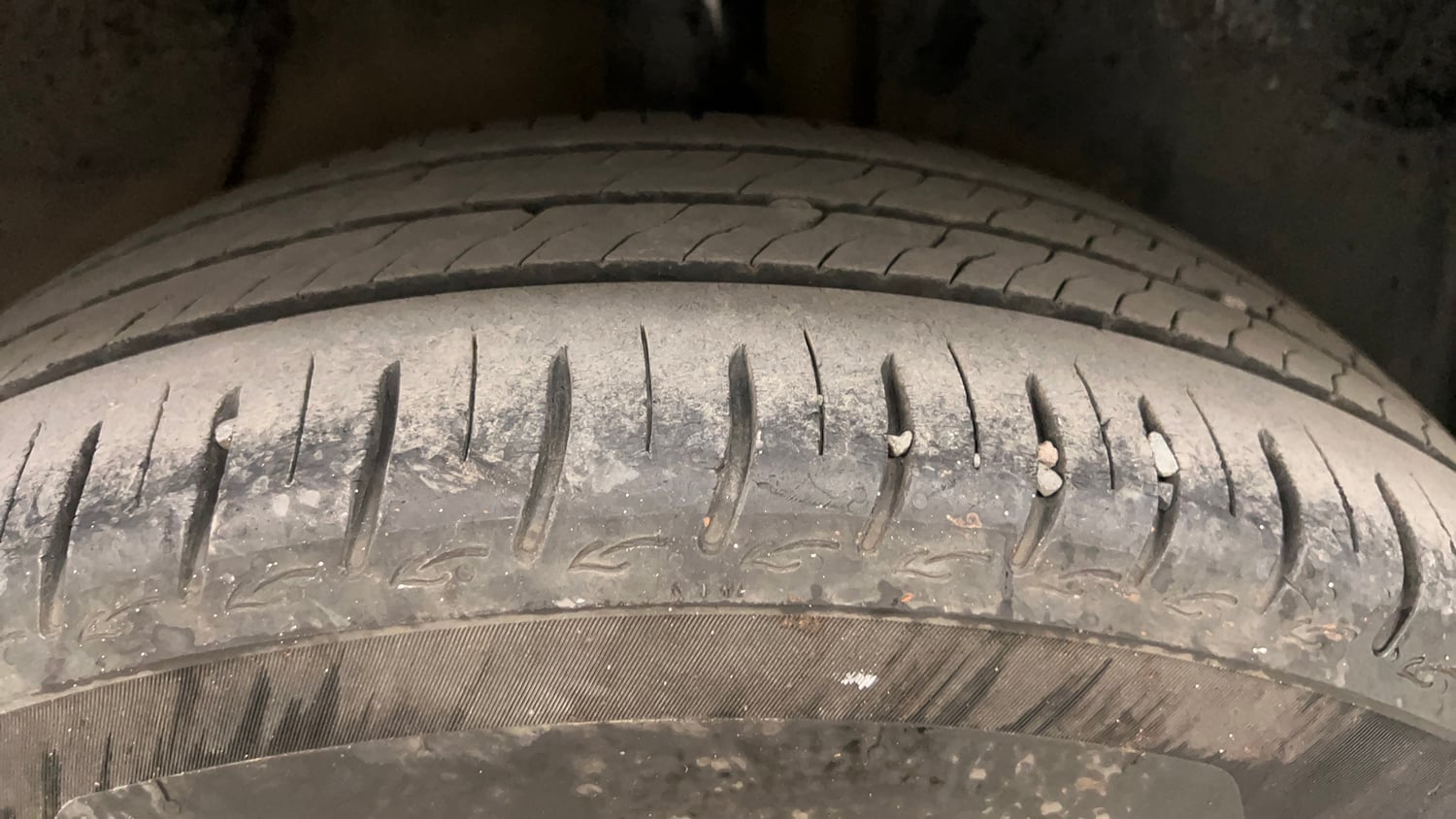 Used 2023 Tata Altroz XZ Petrol Petrol Manual tyres LEFT REAR TYRE TREAD VIEW
