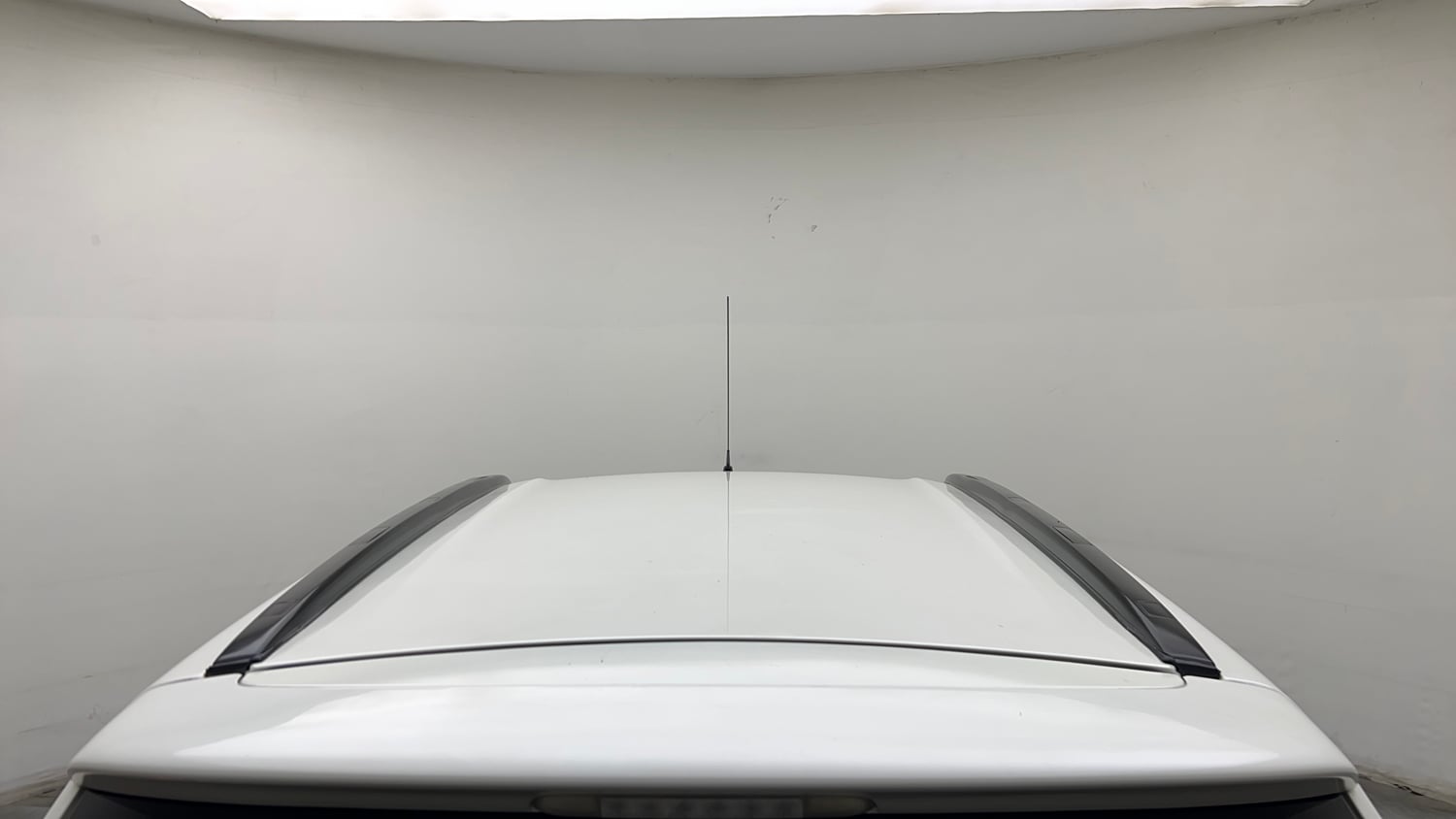 Used 2019 Maruti Suzuki Vitara Brezza [2016-2020] VDi Diesel Manual exterior EXTERIOR ROOF VIEW