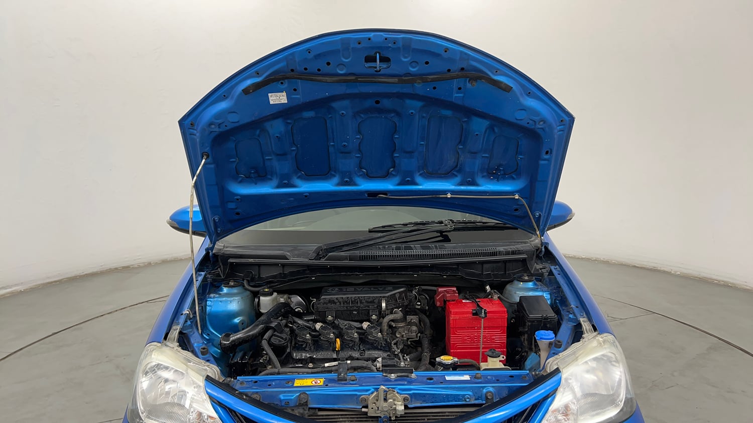 Used 2015 Toyota Etios Liva V Petrol Manual engine ENGINE & BONNET OPEN FRONT VIEW