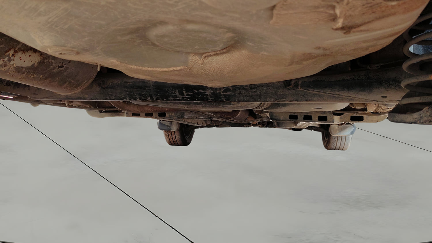 Used 2019 Volkswagen Polo Comfortline 1.0L (P) Petrol Manual extra REAR UNDERBODY VIEW (TAKEN FROM REAR)