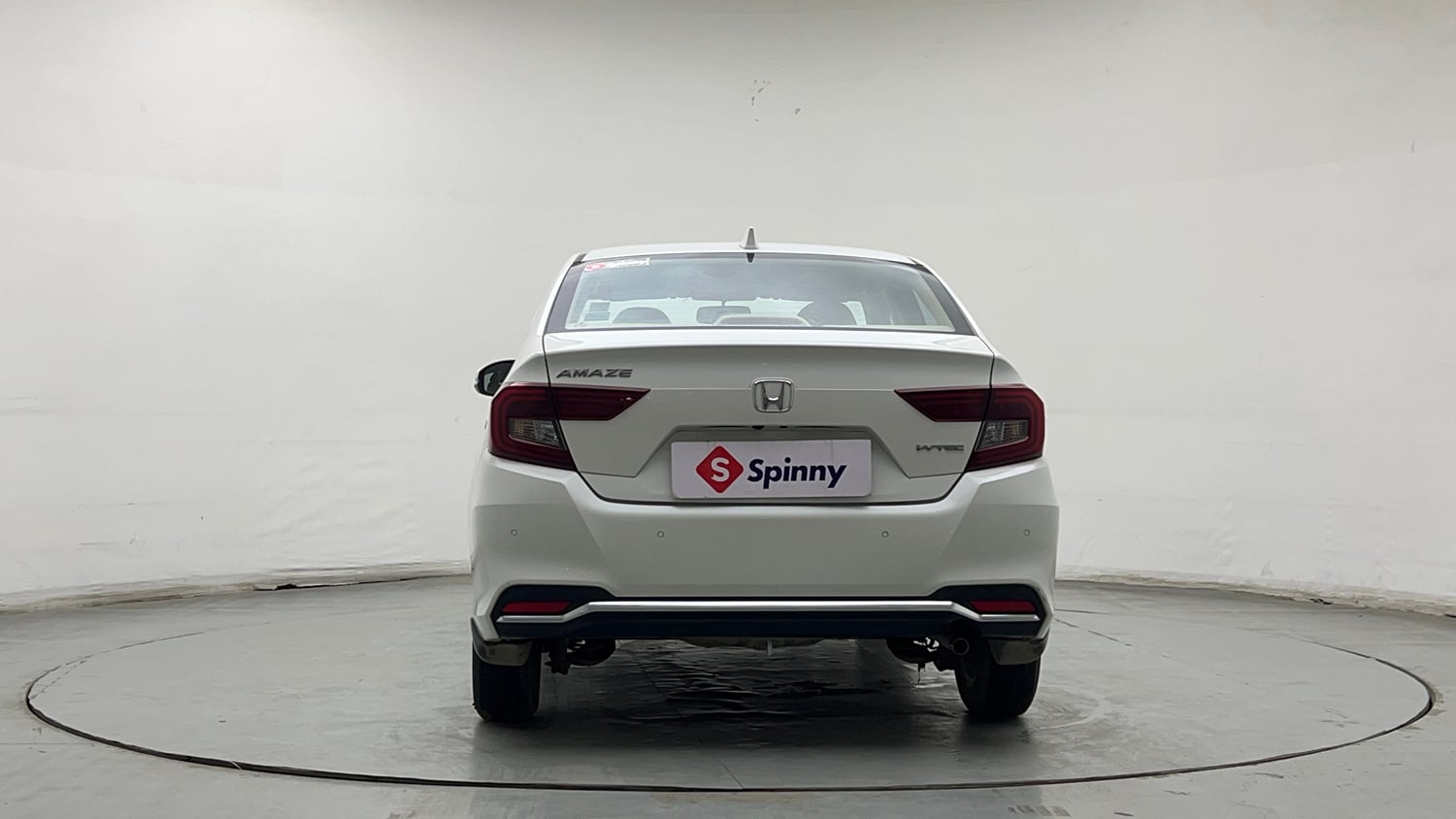 Used 2024 honda Amaze 2nd Generation VX 1.2 Petrol CVT Petrol Automatic exterior BACK VIEW