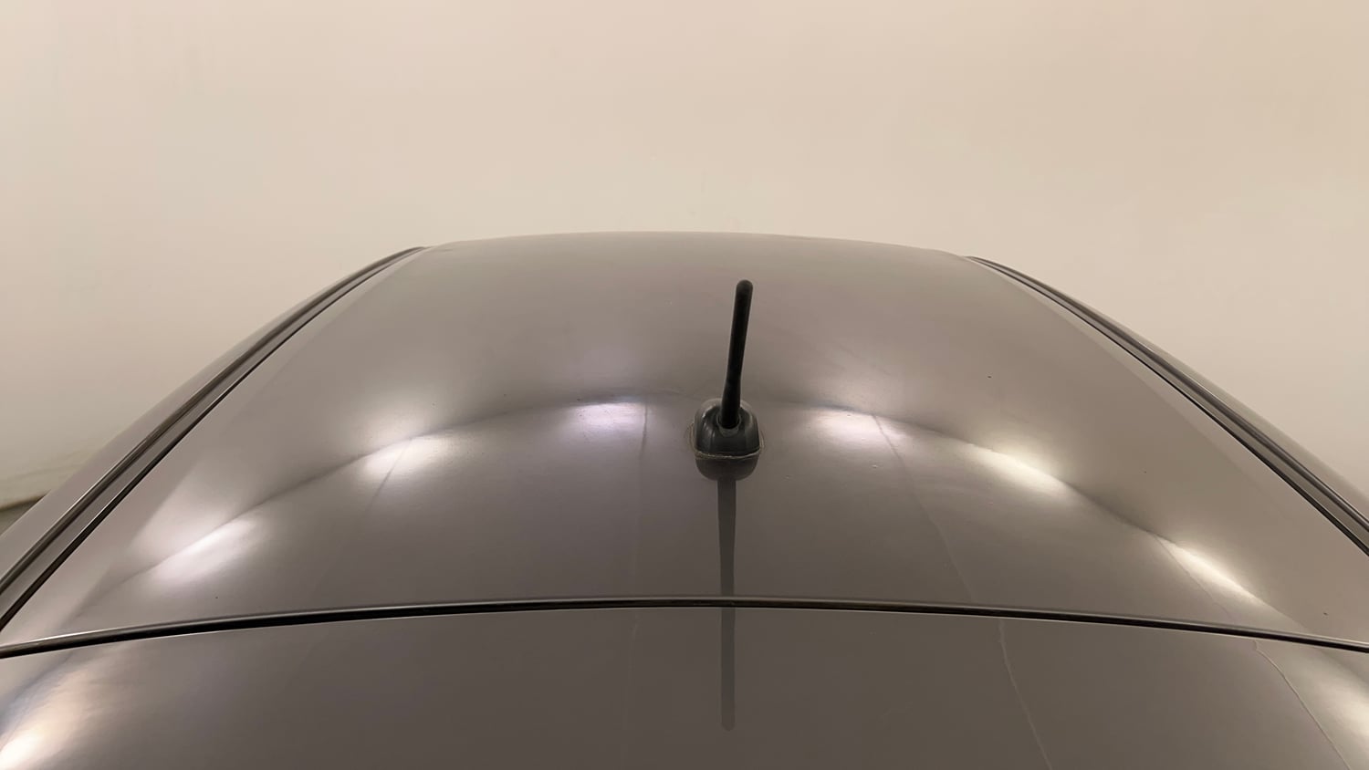 Used 2016 Maruti Suzuki Swift ZXi Petrol Manual exterior EXTERIOR ROOF VIEW