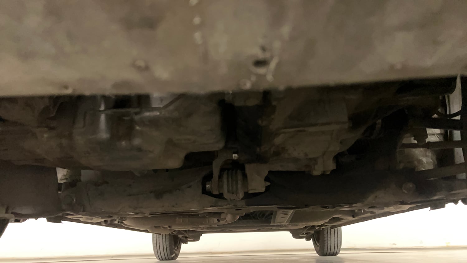Used 2016 Honda City SV Petrol Manual extra FRONT LEFT UNDERBODY VIEW