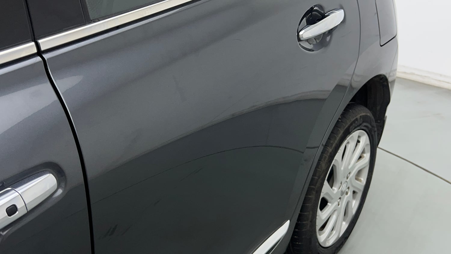 Used 2025 Maruti Suzuki Baleno Zeta MT Petrol Manual dents MINOR SCRATCH
