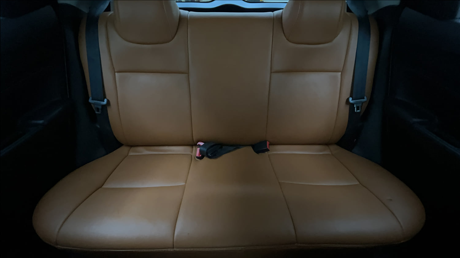 Used 2022 Maruti Suzuki Swift VXi Petrol Manual interior REAR SEAT CONDITION VIEW