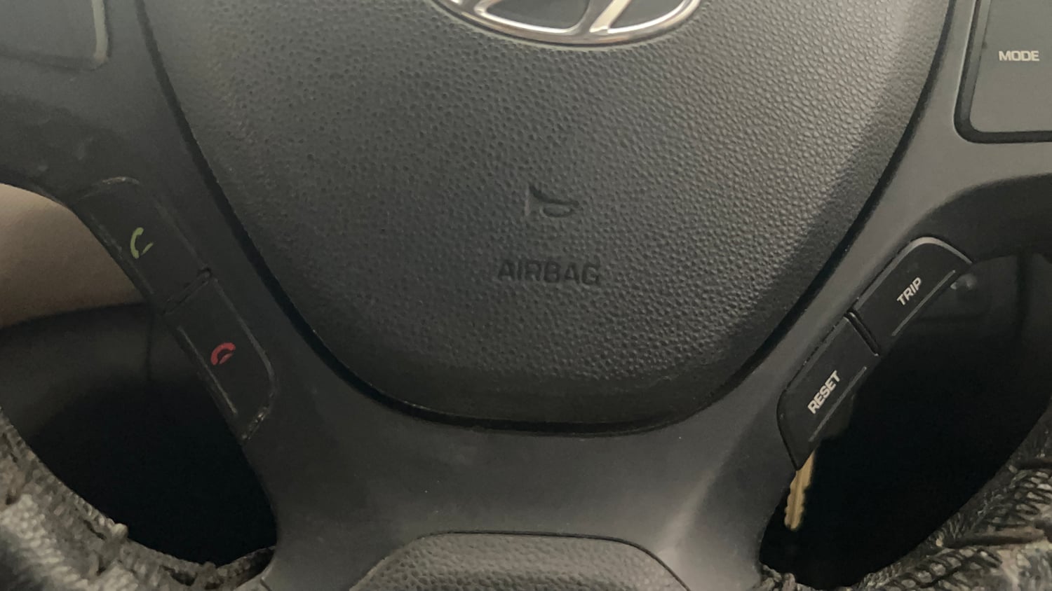 Used 2017 Hyundai Grand i10 Sportz 1.2 Kappa VTVT Petrol Manual top_features Airbags