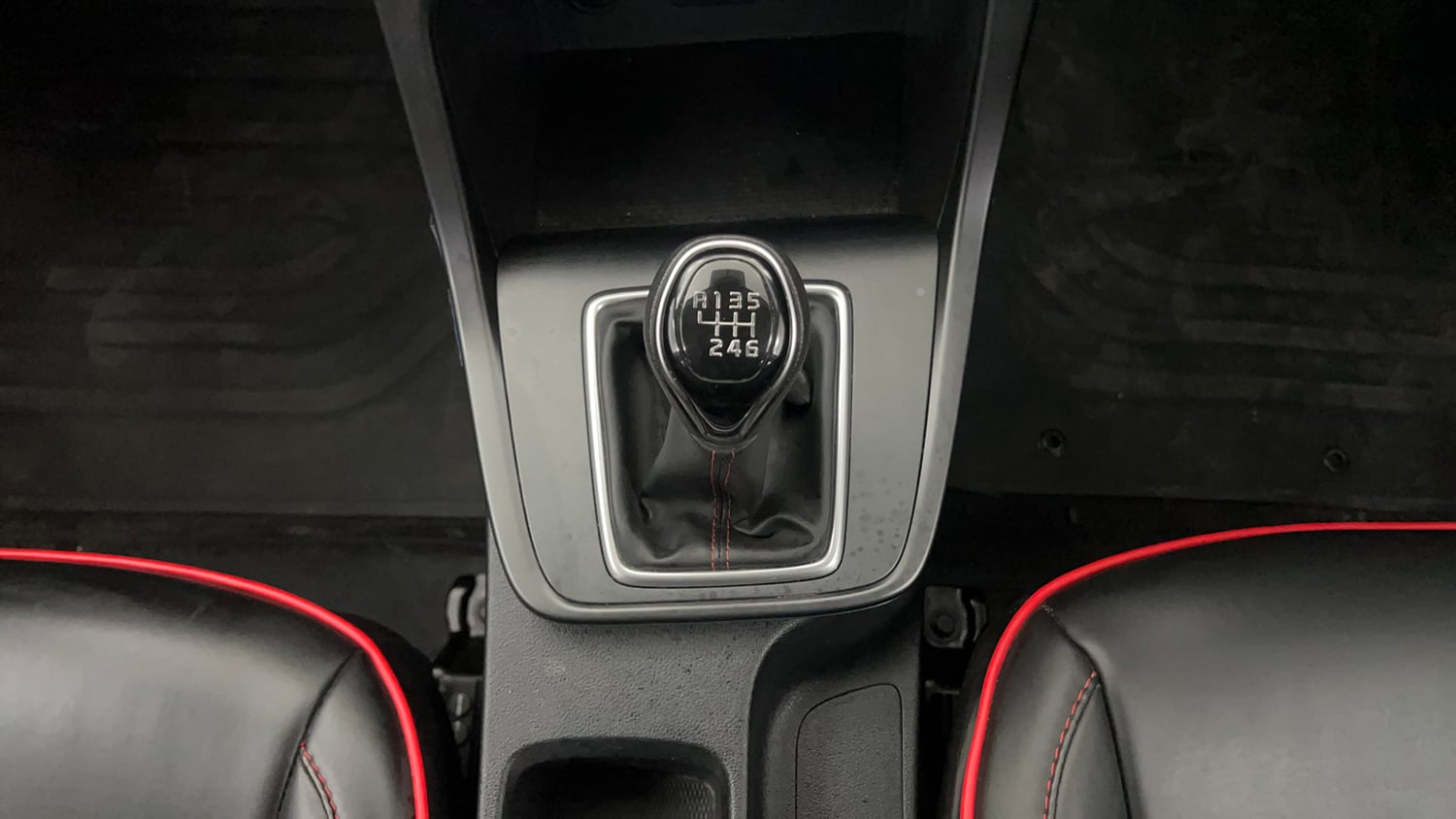Used 2024 Hyundai Creta S Plus 1.5 Petrol Knight Petrol Manual interior GEAR  KNOB VIEW