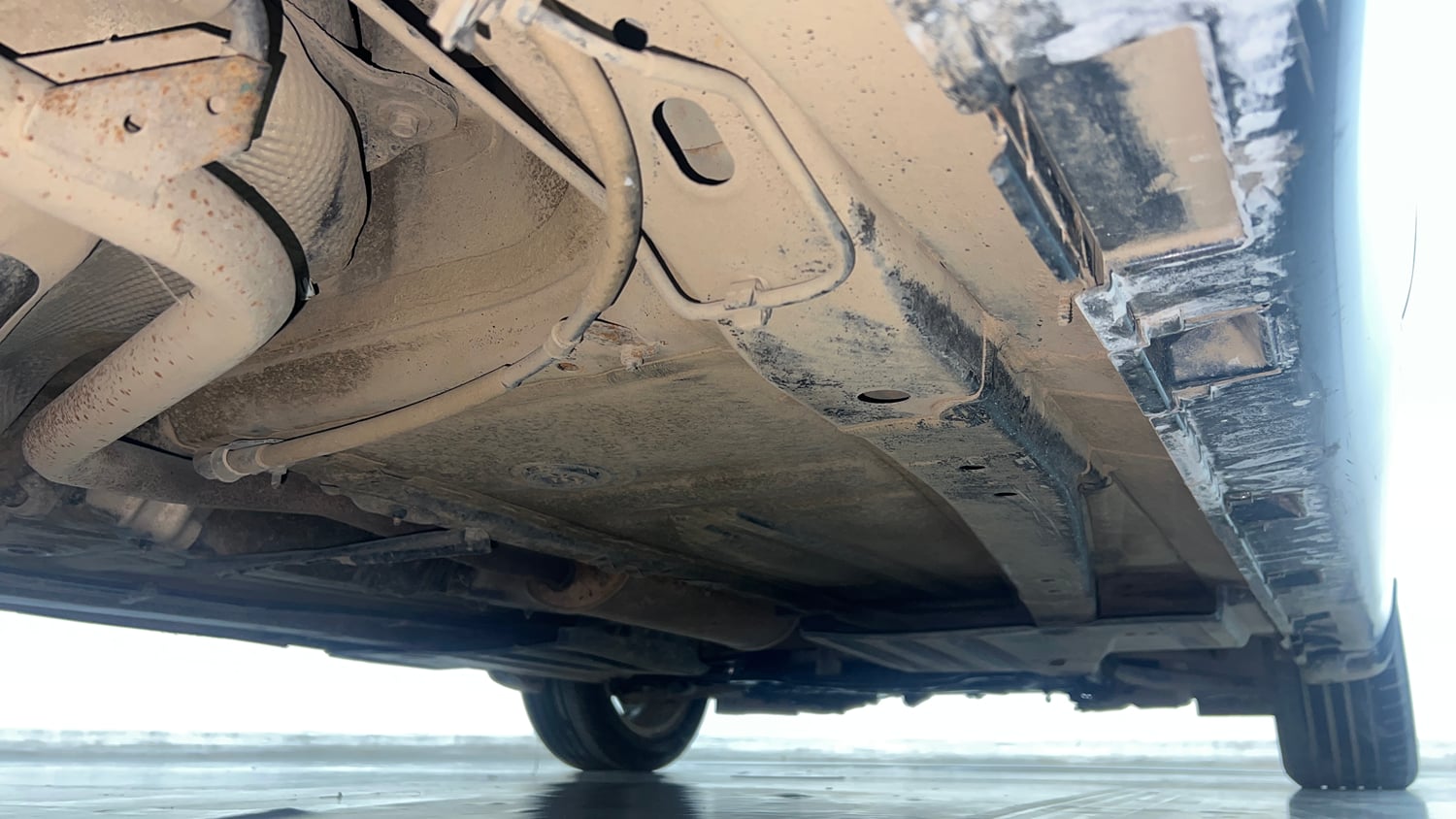 Used 2022 Maruti Suzuki Baleno Alpha Petrol Manual extra REAR RIGHT UNDERBODY VIEW