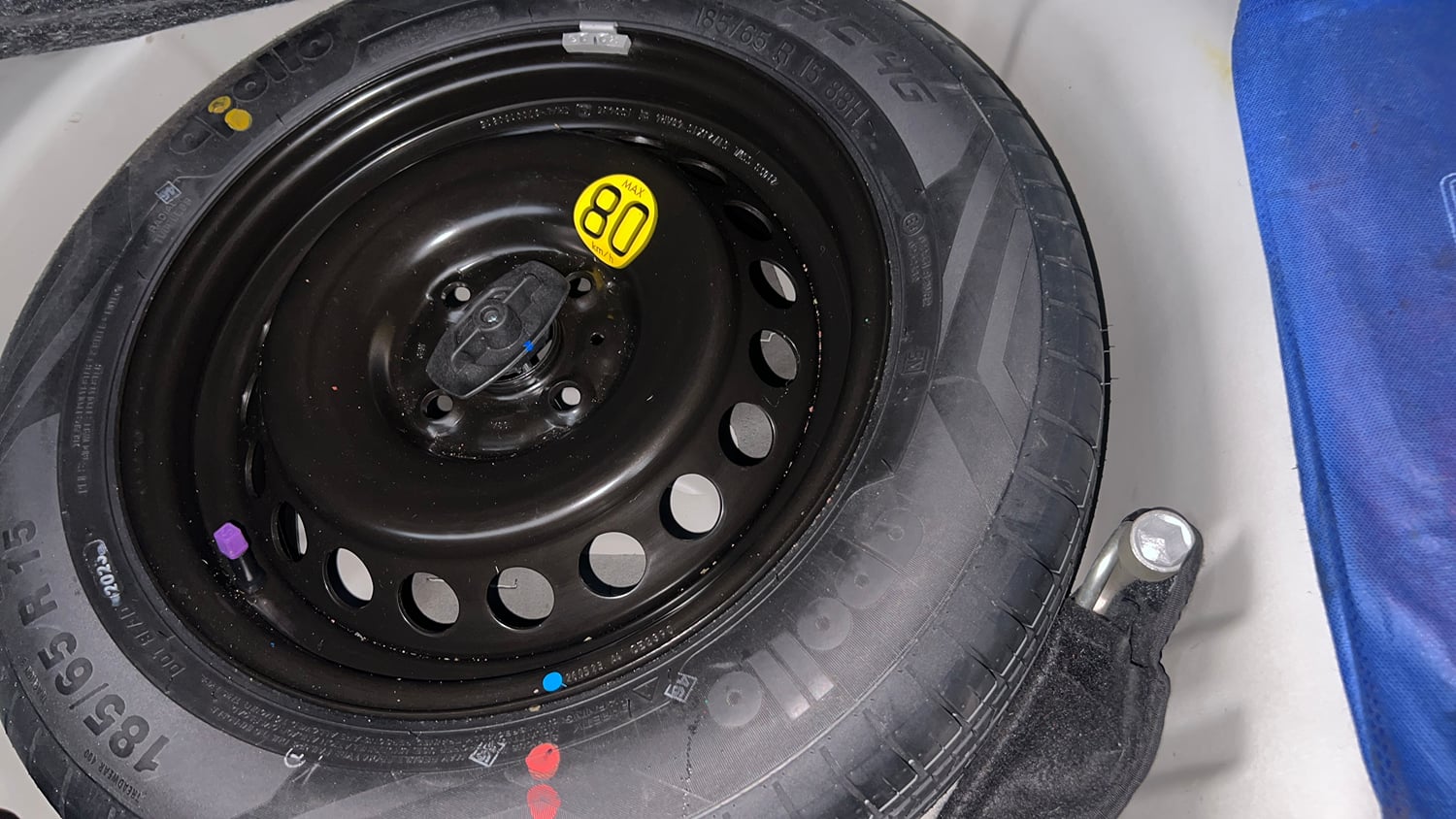 Used 2023 Maruti Suzuki Baleno Alpha AGS Petrol Automatic tyres SPARE TYRE VIEW