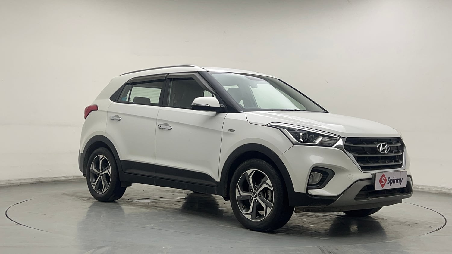 Used 2018 Hyundai Creta SX 1.6 AT Petrol Petrol Automatic exterior RIGHT FRONT CORNER VIEW