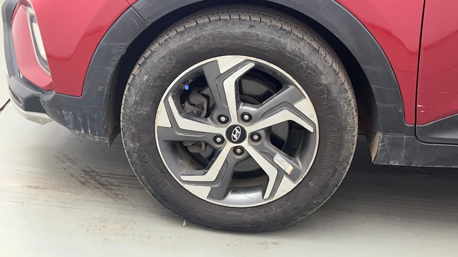 Used 2019 Hyundai Creta SX 1.6 (O) Petrol Petrol Manual tyres LEFT FRONT TYRE RIM VIEW