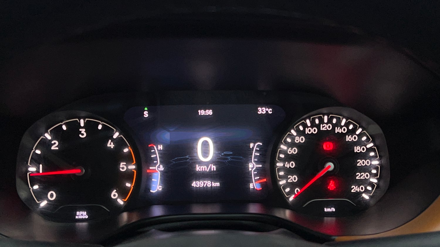 Used 2024 Jeep Compass Limited (O) 2.0 Diesel Diesel Manual interior CLUSTERMETER VIEW