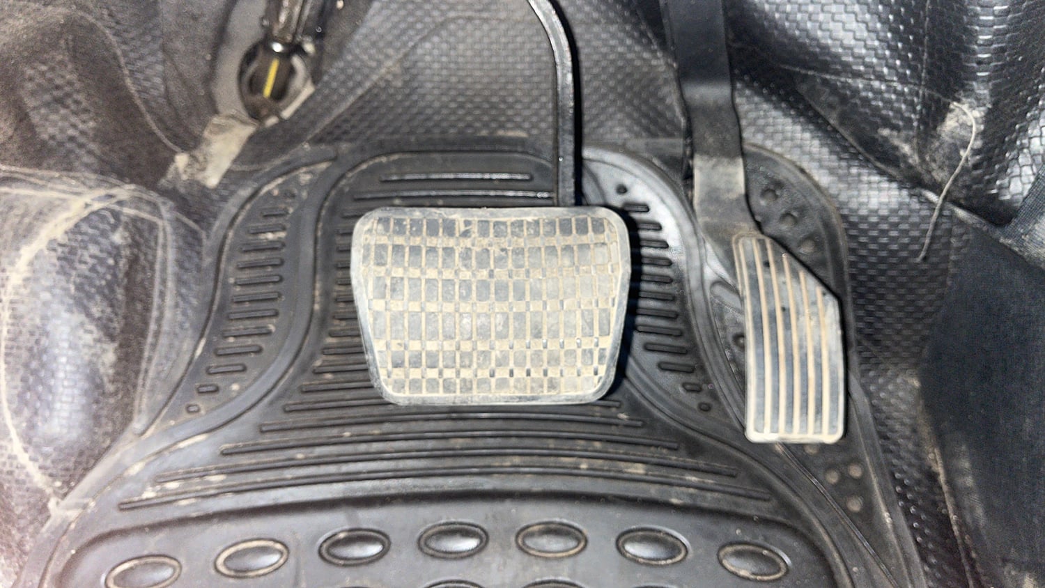 Used 2021 Tata Nexon XZA Plus Petrol Automatic interior PEDALS VIEW