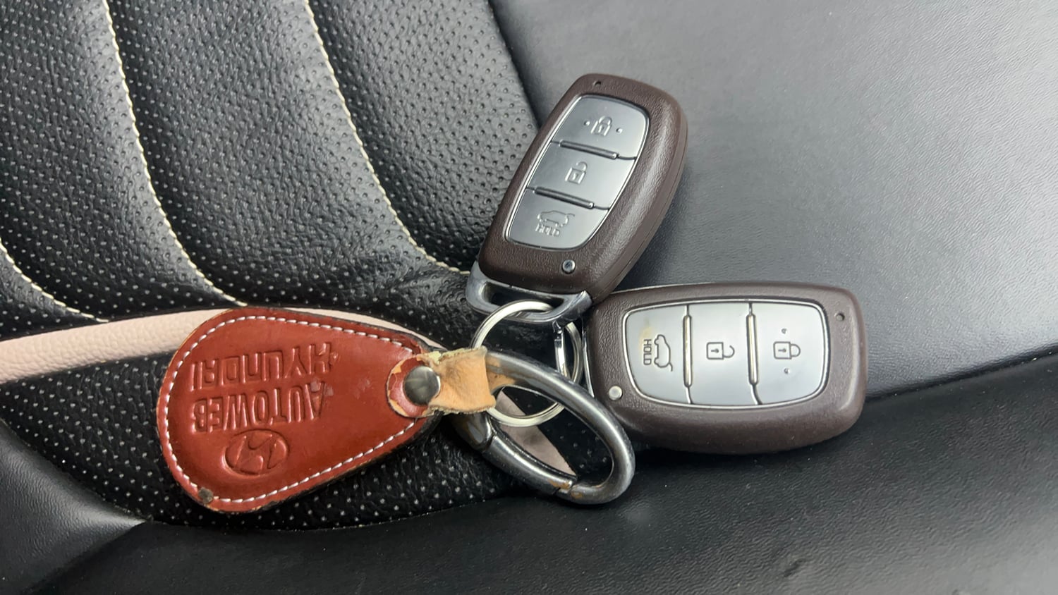 Used 2018 Hyundai Creta SX 1.6 AT Petrol Petrol Automatic extra CAR KEY VIEW