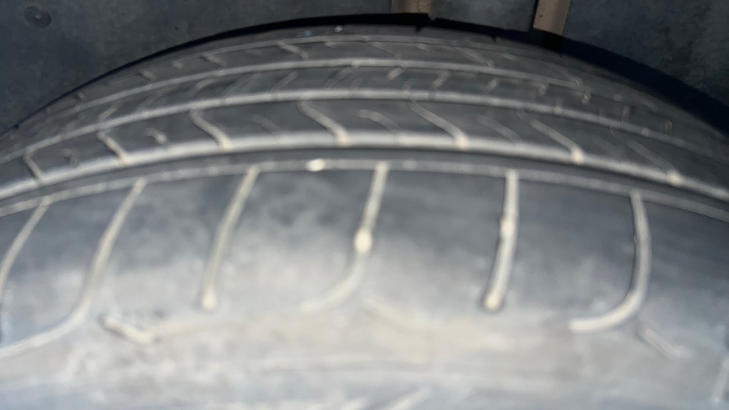 Used 2020 MG Motors Hector Sharp 1.5 DCT Petrol Petrol Automatic tyres LEFT REAR TYRE TREAD VIEW