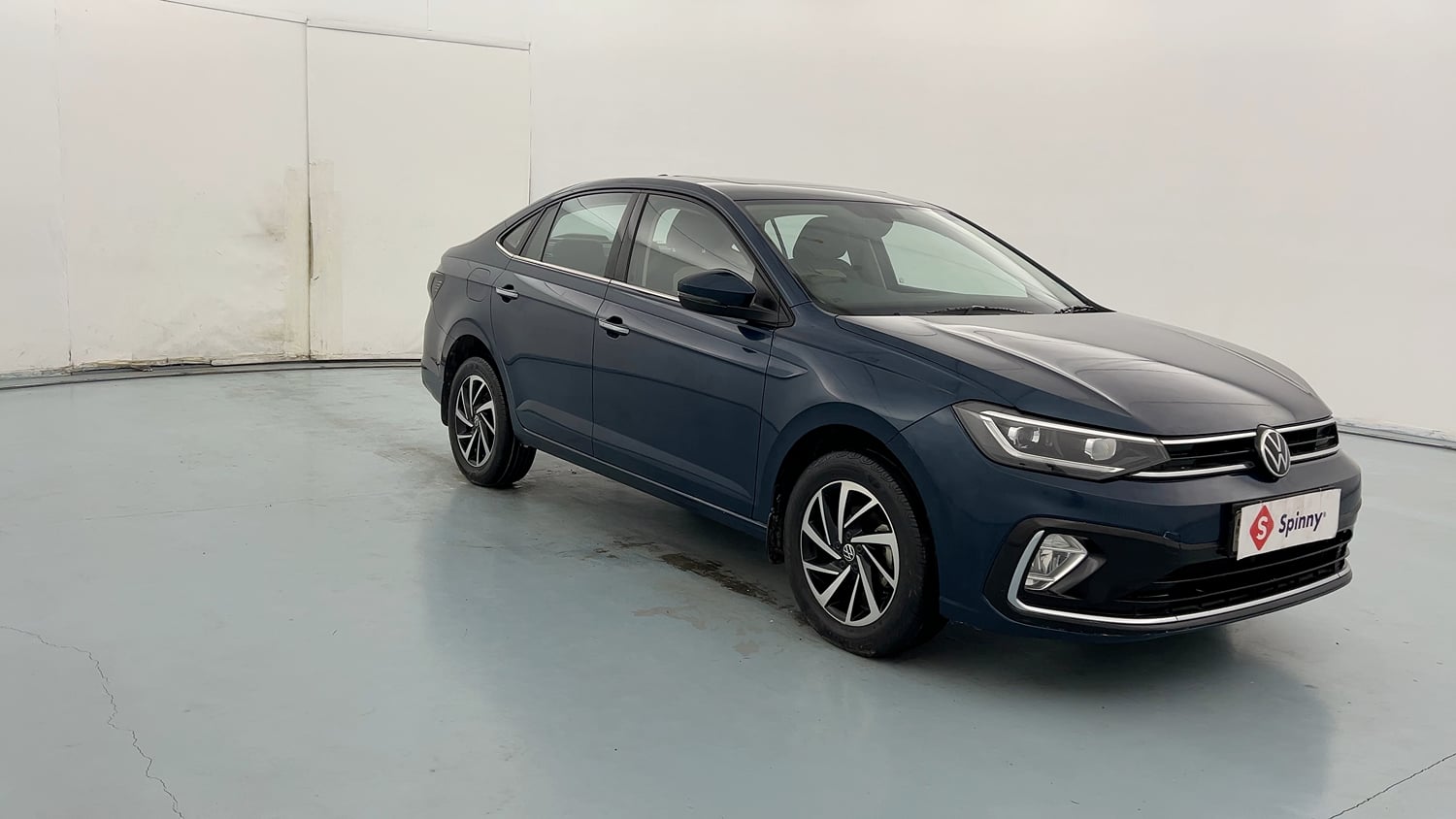 Used 2023 Volkswagen Virtus Topline 1.0 TSI MT Petrol Manual exterior RIGHT FRONT CORNER VIEW