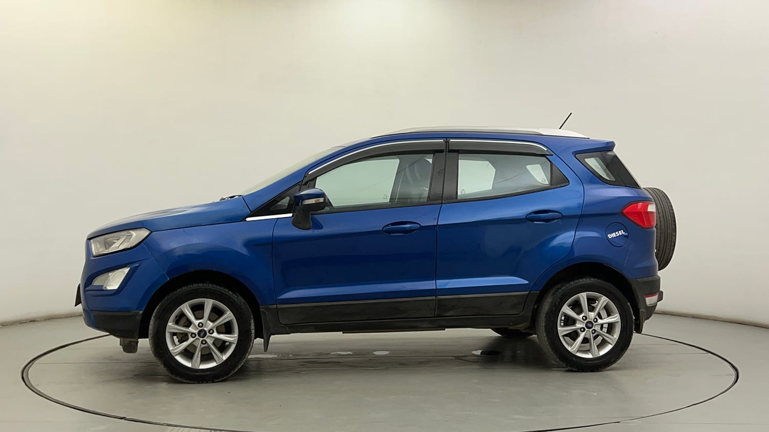 Used 2017 Ford EcoSport Titanium 1.5L TDCi Diesel Manual exterior LEFT SIDE VIEW