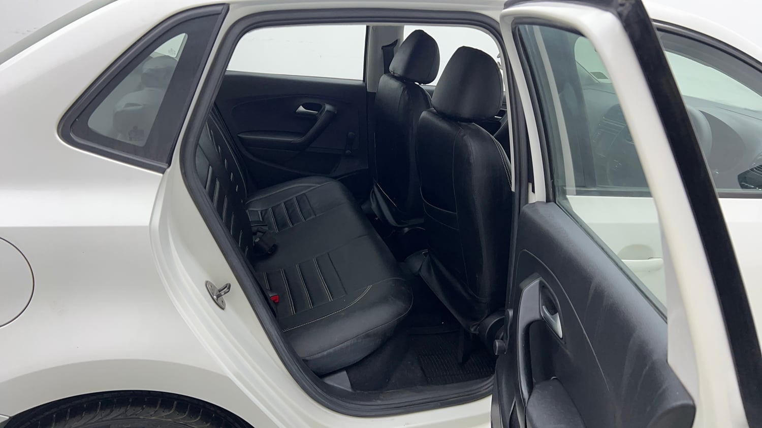 Used 2019 Volkswagen Ameo  1.0 Trendline Petrol + CNG(Outside Fitted) Petrol+cng Manual interior RIGHT SIDE REAR DOOR CABIN VIEW