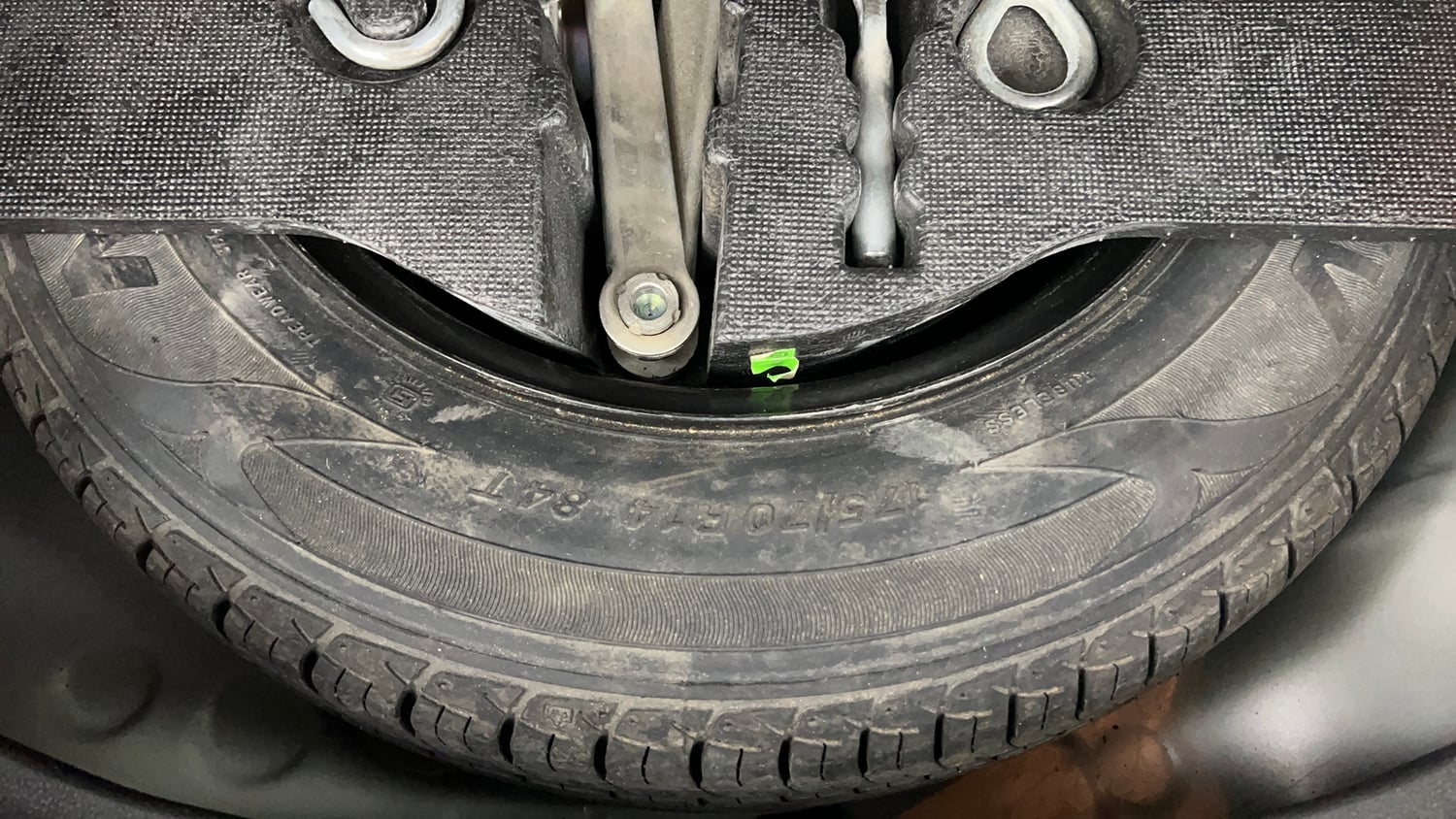 Used 2015 Honda Jazz SV Petrol Petrol Manual tyres SPARE TYRE VIEW