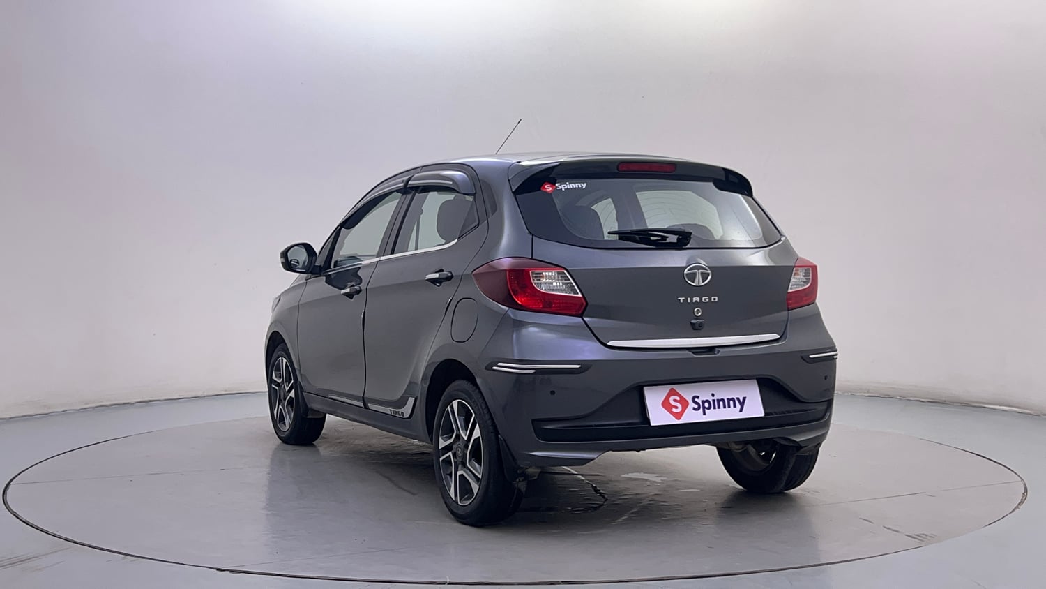 Used 2022 Tata Tiago XZ Plus Petrol Manual exterior LEFT REAR CORNER VIEW