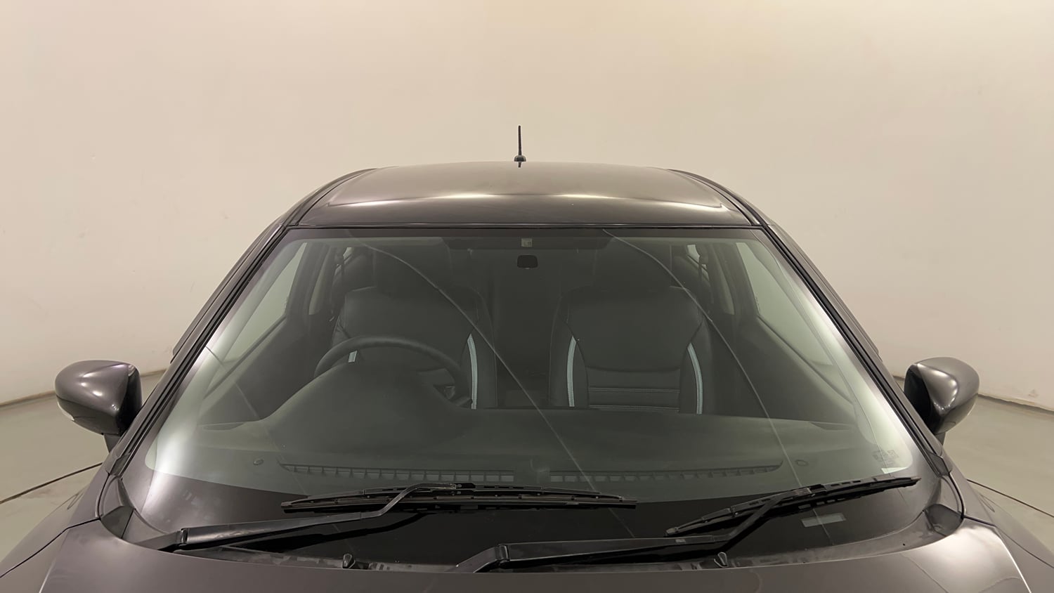 Used 2016 Maruti Suzuki Baleno Delta 1.2 Petrol Manual exterior FRONT WINDSHIELD VIEW