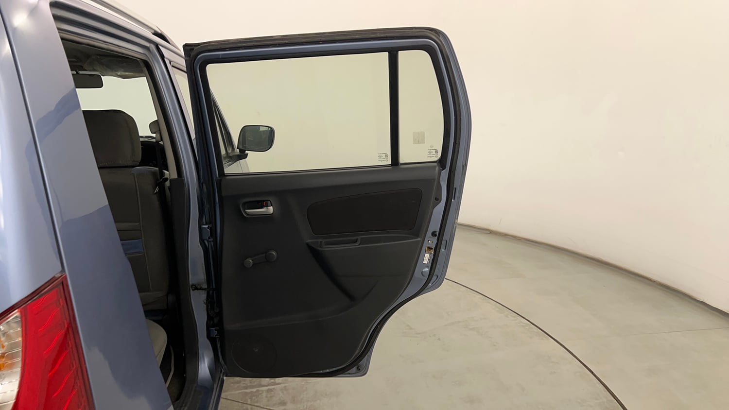 Used 2012 Maruti Suzuki Wagon R LXi Petrol Manual interior RIGHT REAR DOOR OPEN VIEW