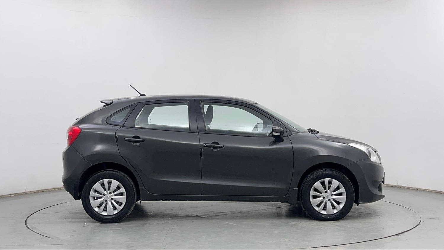 Used 2018 Maruti Suzuki Baleno Delta 1.2 Petrol Manual exterior RIGHT SIDE VIEW