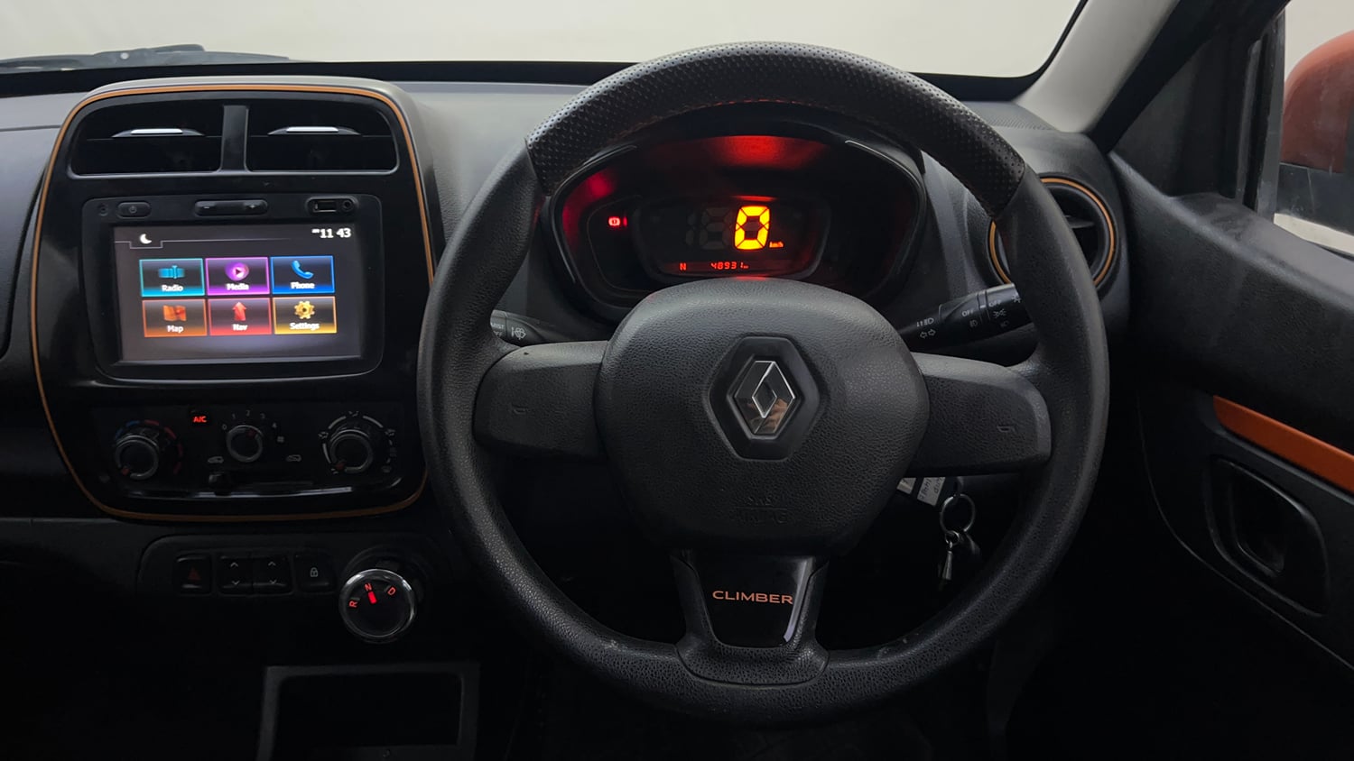 Used 2018 Renault Kwid CLIMBER 1.0 AMT Petrol Automatic interior STEERING VIEW