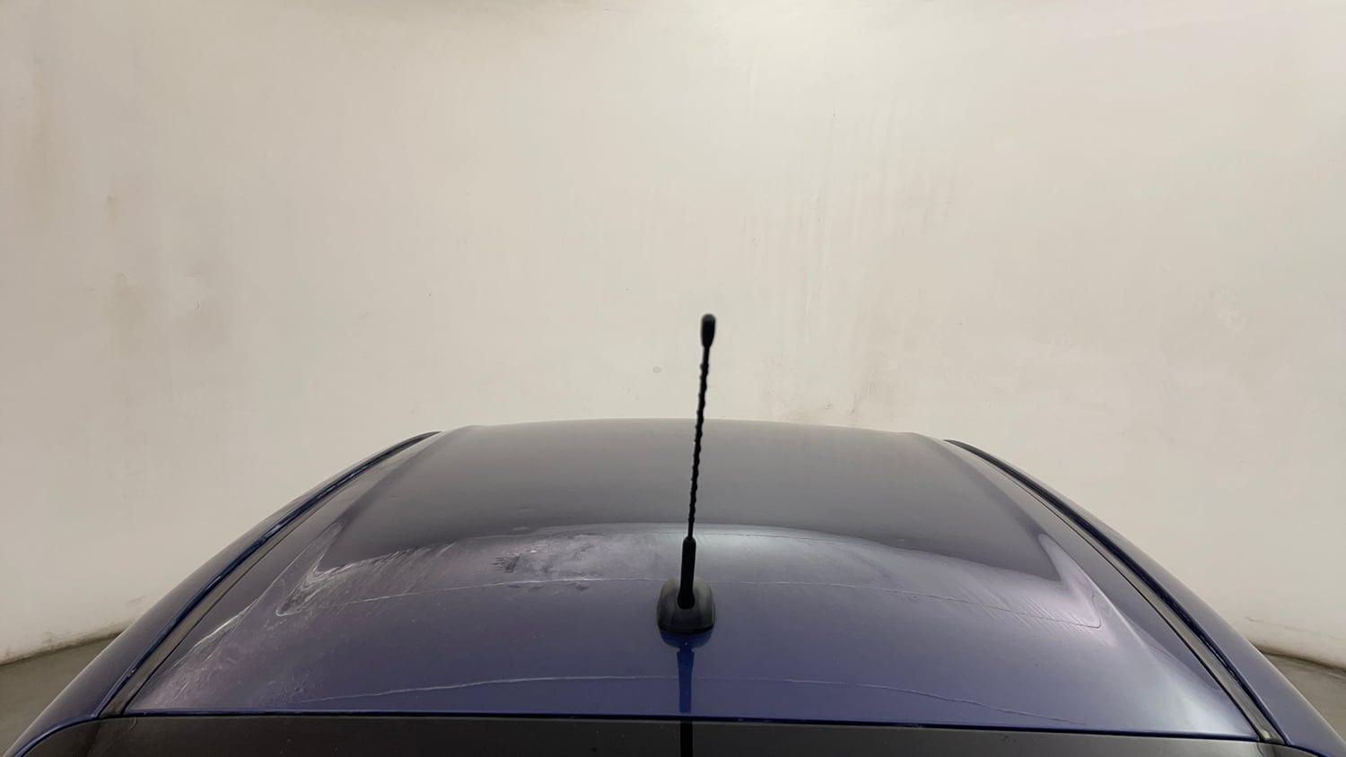 Used 2018 Maruti Suzuki Dzire VXi Petrol Manual exterior EXTERIOR ROOF VIEW