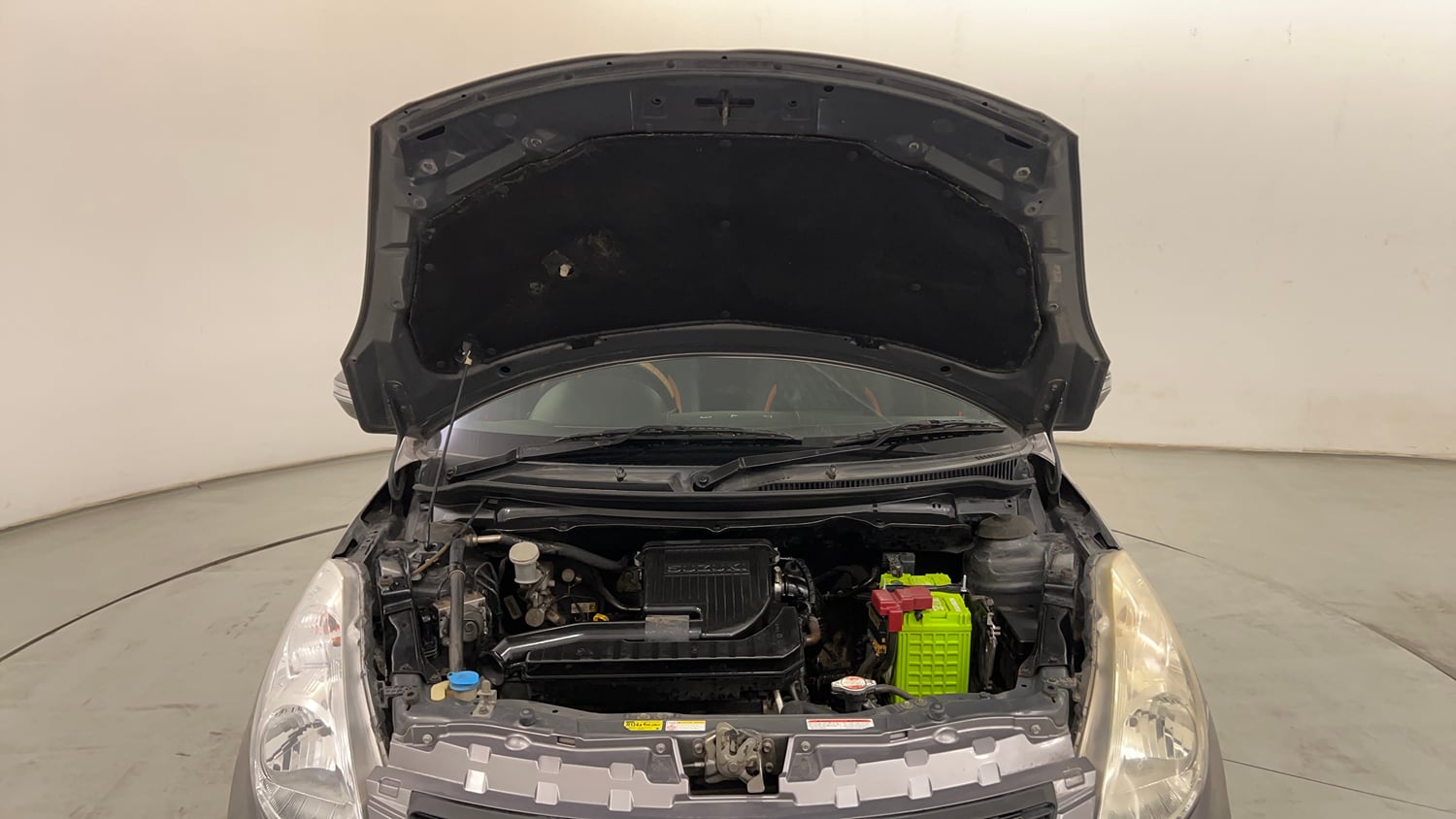 Used 2016 Maruti Suzuki Swift ZXi Petrol Manual engine ENGINE & BONNET OPEN FRONT VIEW
